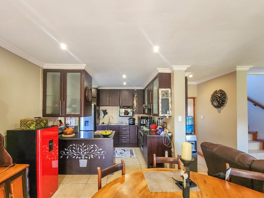 2 Bedroom Property for Sale in Melodie North West